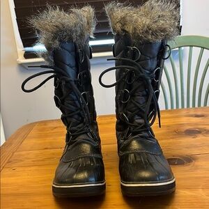 Sorel Black and Gray Winter Rain Boots